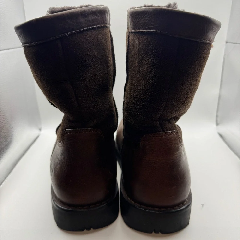 UGG Bosten Brown Leather Suede Sheepskin Lined Winter Boots 5143 Size 9